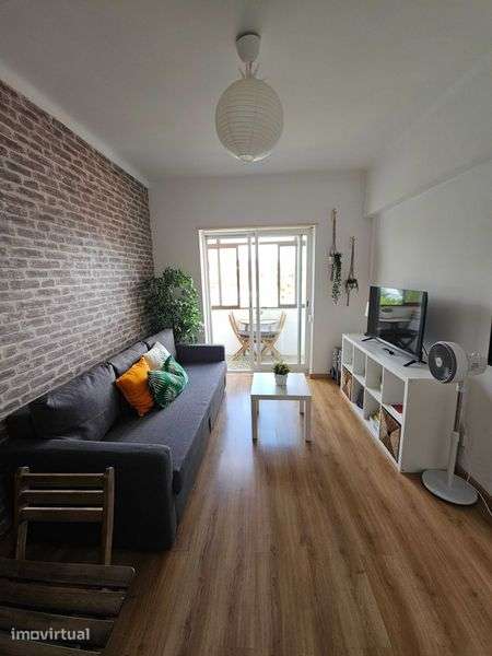 Fully Furnished 3-Bedroom Apartment in Setúbal – Bills Included - Grande imagem: 3/10