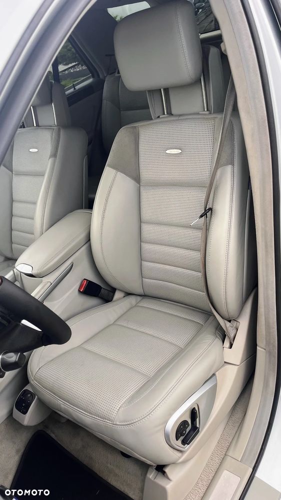 Mercedes-Benz ML 63 AMG 4-Matic - 21