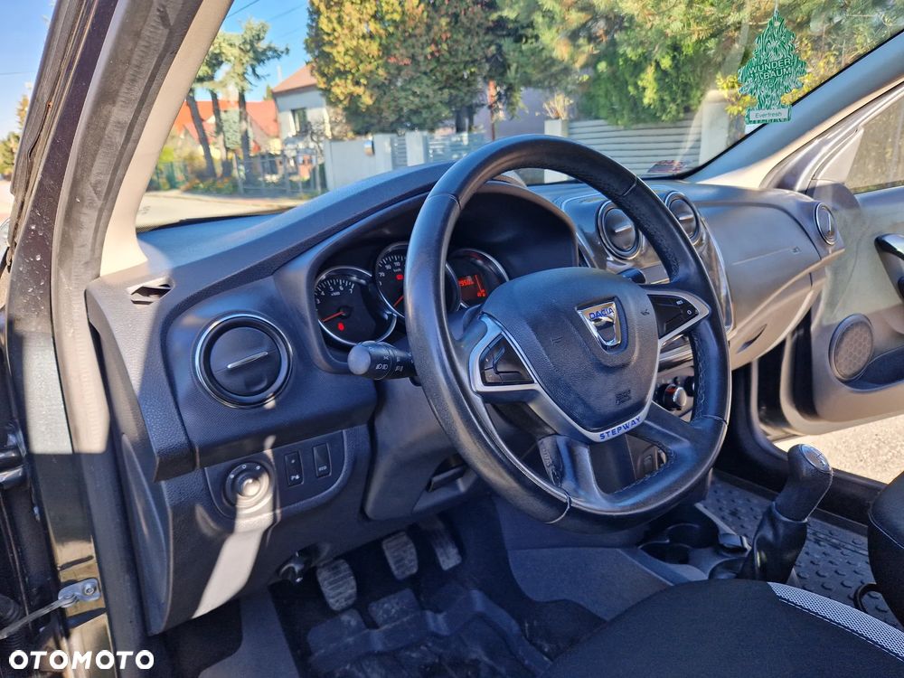 Dacia Sandero 0.9 TCe Laureate - 31