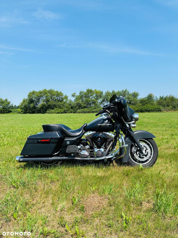 Harley-Davidson Touring Street Glide - 8