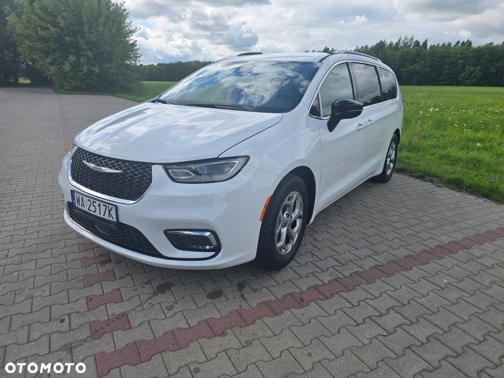 Chrysler Pacifica - 5