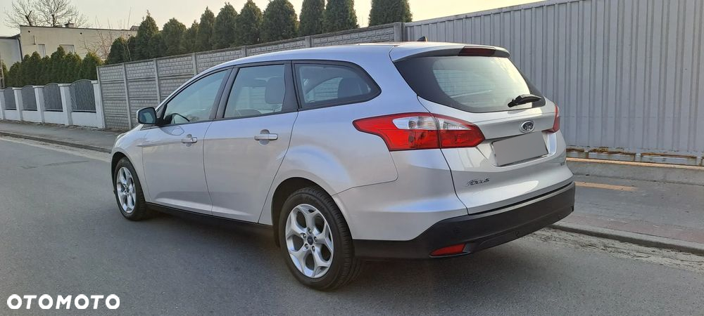 Ford Focus 1.0 EcoBoost Start-Stopp-System TREND - 9