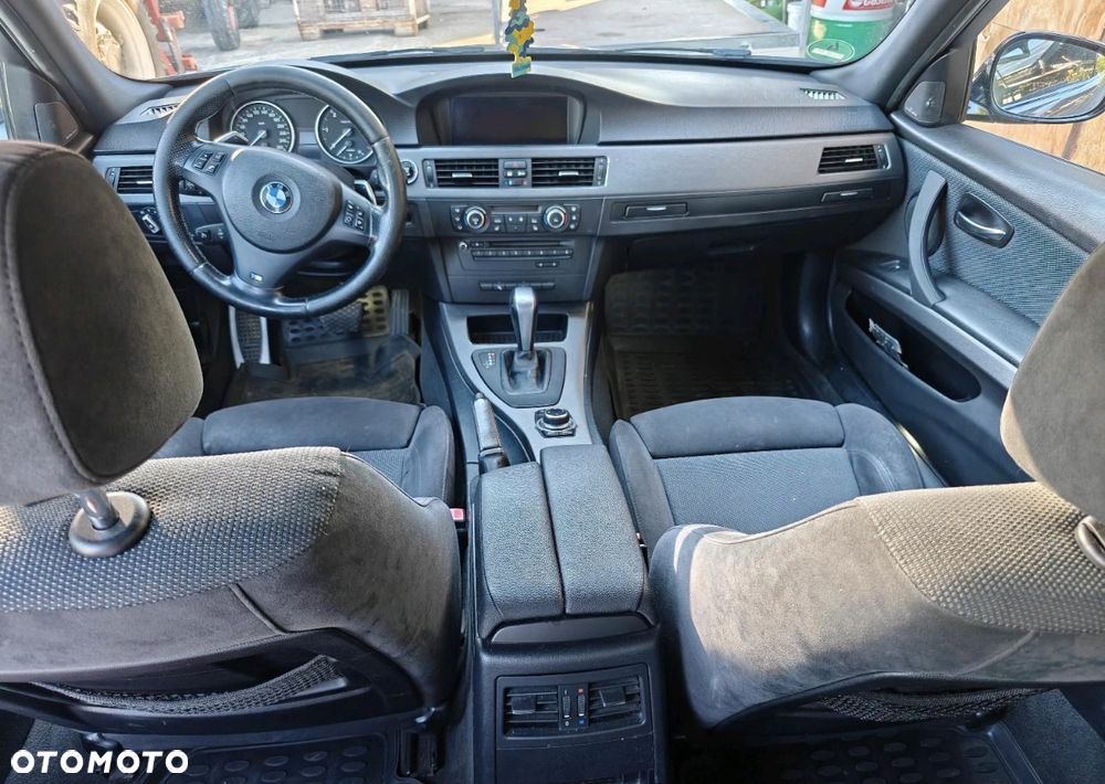 BMW Seria 3 330d xDrive DPF Edition Sport - 7