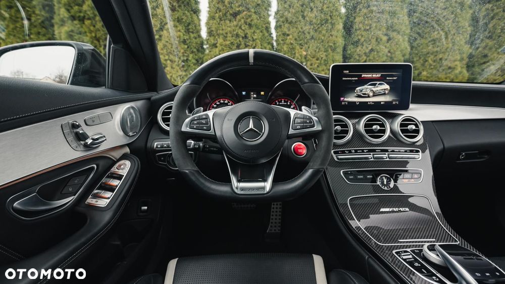 Mercedes-Benz Klasa C AMG 63 S - 31