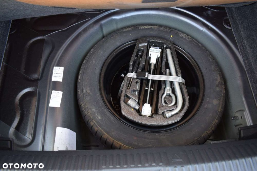 Volkswagen Polo - 13