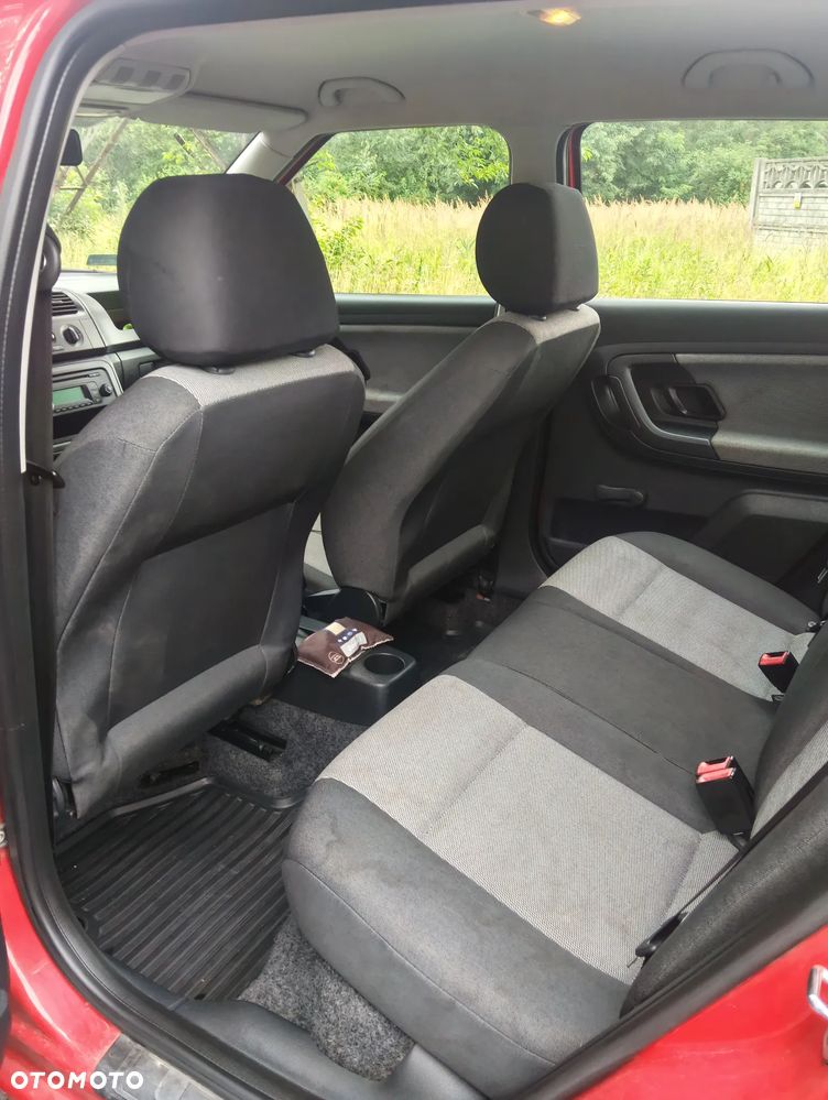 Skoda Fabia 1.2 12V Active Plus - 11