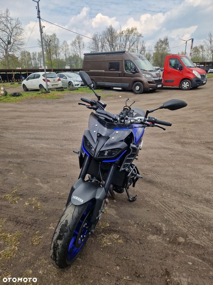 Yamaha MT - 2