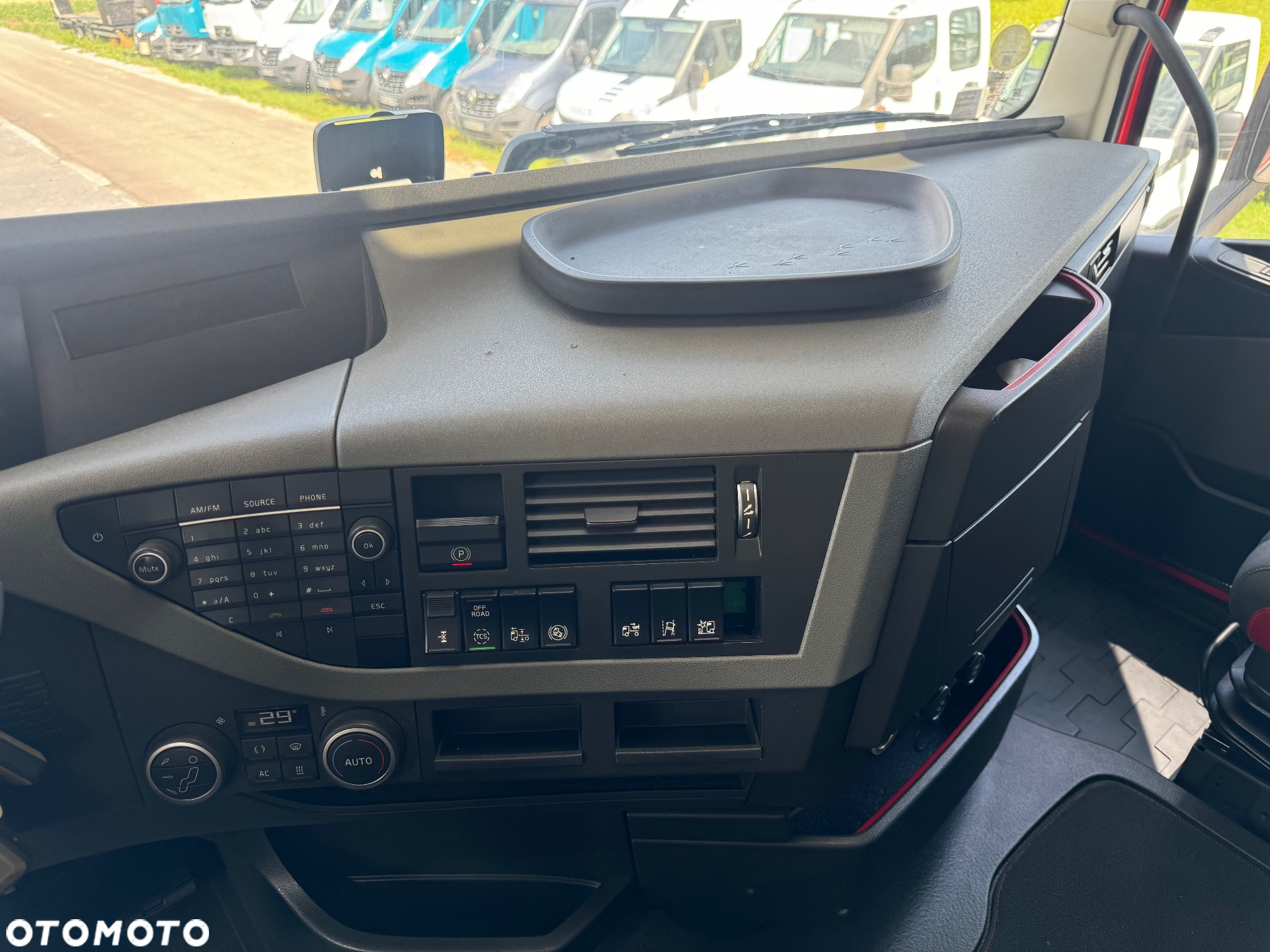 Volvo FH 500 Euro 6 // Super Stan // Serwisowany - 16