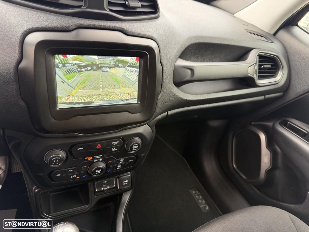 Jeep Renegade 1.0 T Limited - 10
