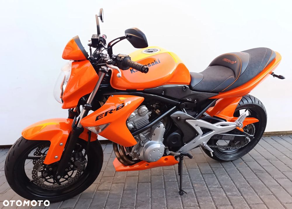 Kawasaki ER - 3