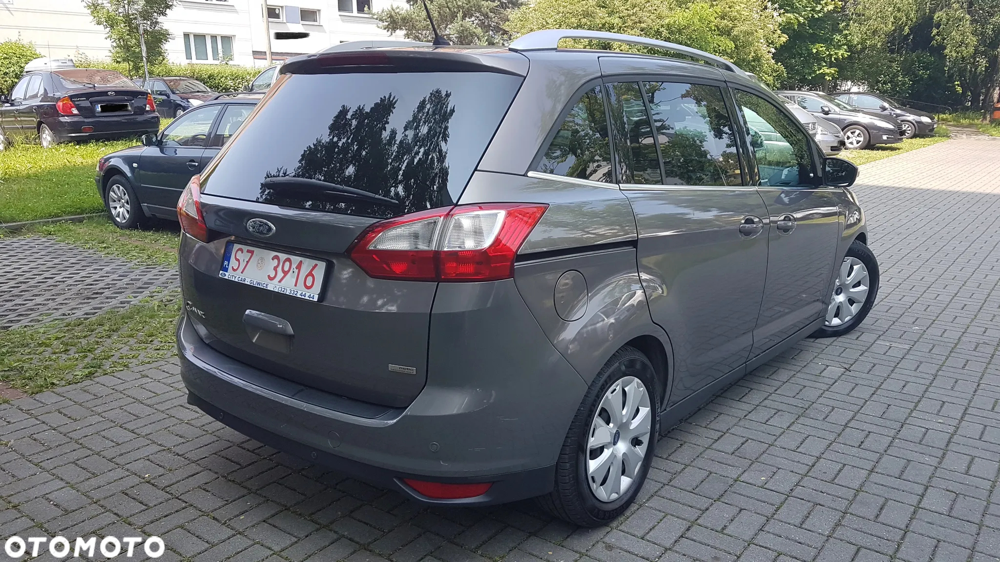 Ford Grand C-MAX - 3