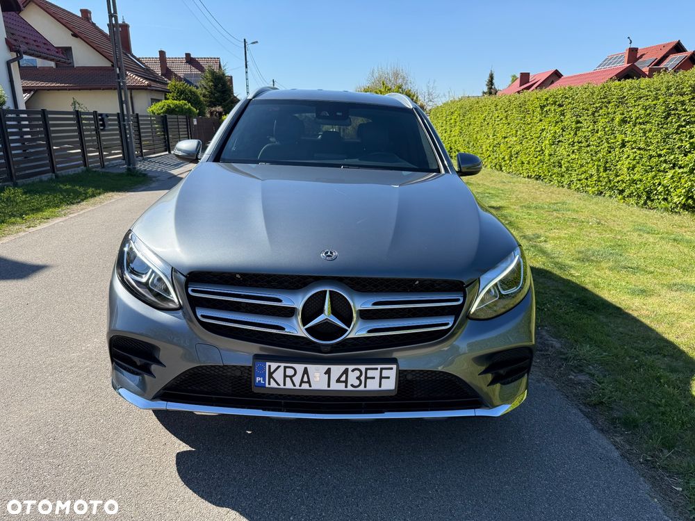 Mercedes-Benz GLC 220 d 4Matic 9G-TRONIC AMG Line - 12