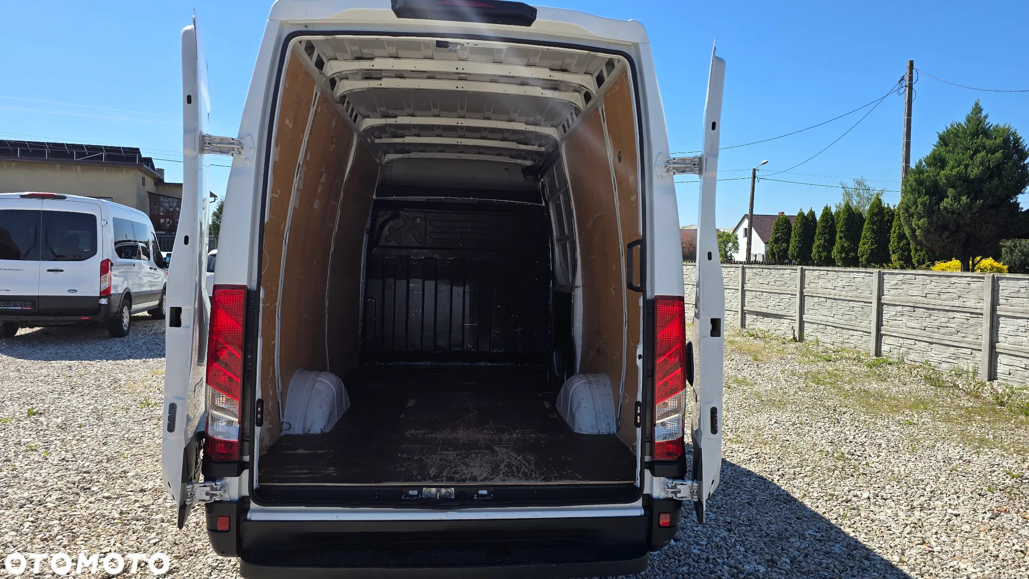Iveco 35.140  L3H2 - 19