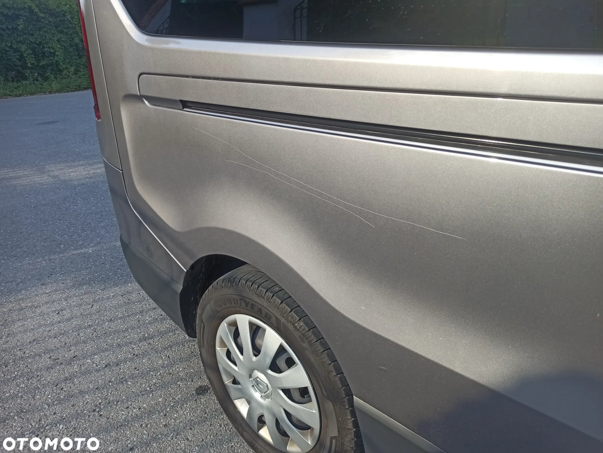 Renault Trafic Grand SpaceClass 2.0 dCi - 5