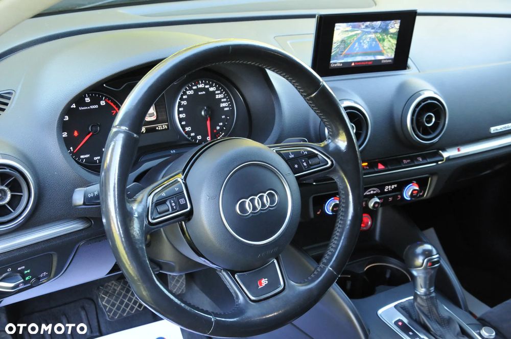 Audi A3 Sportback 1.8 TFSI quattro S tronic Ambiente - 19