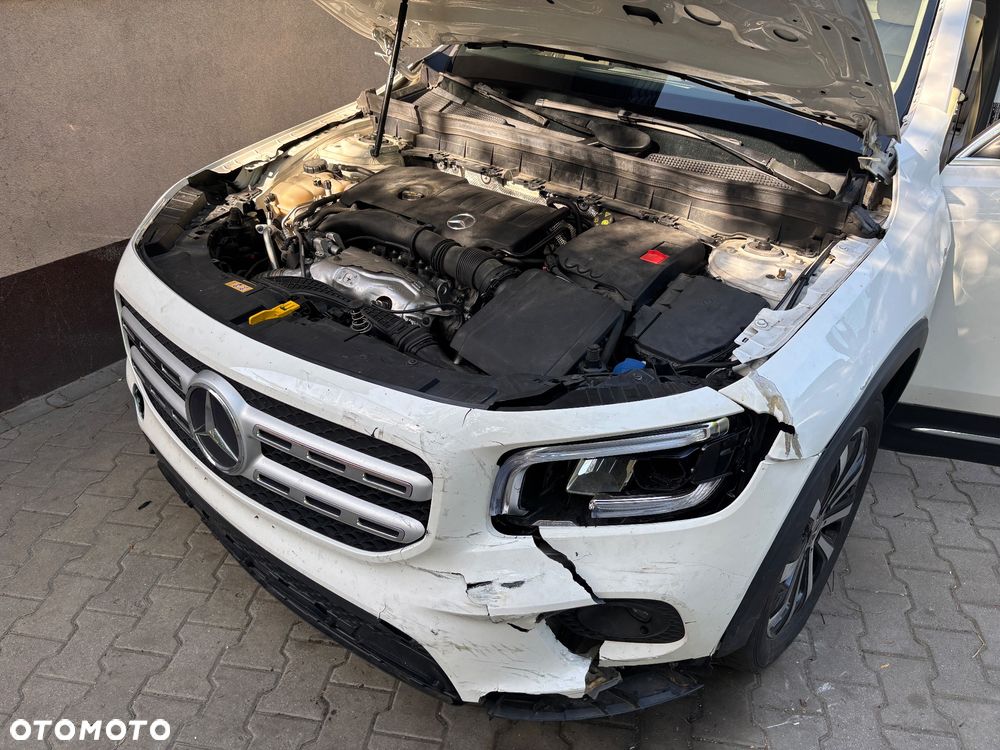 Mercedes-Benz GLB 250 4Matic 8G-DCT Special Edition - 18
