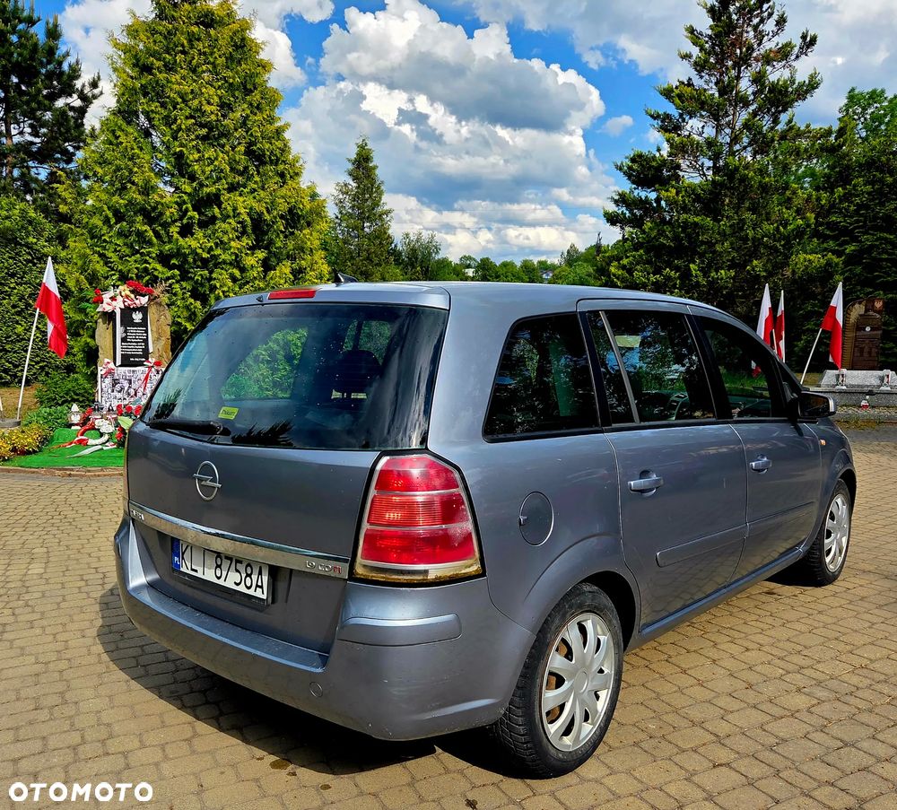 Opel Zafira 1.9 CDTI Sport - 6