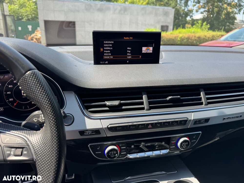 Audi Q7 3.0 50 TDI quattro Tiptronic S Line - 9