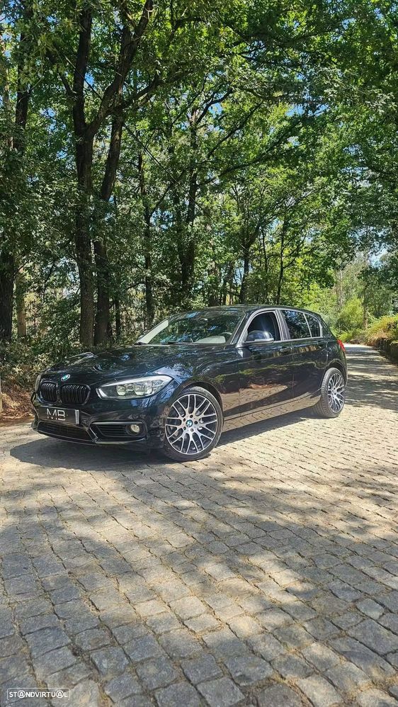 BMW 118 d Aut. Luxury Line - 25
