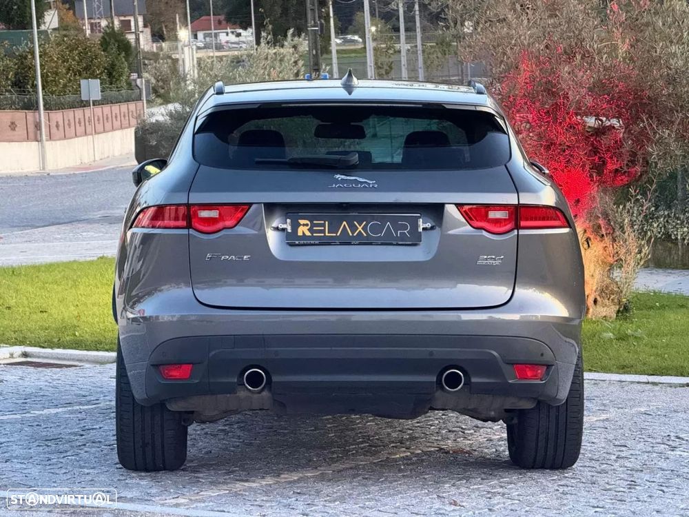 Jaguar F-Pace 3.0 TDV6 R-Sport AWD Aut. - 8