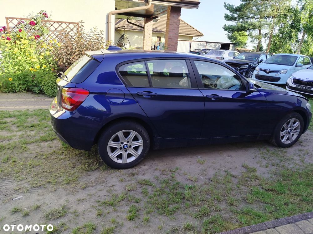 BMW Seria 1 116i - 9