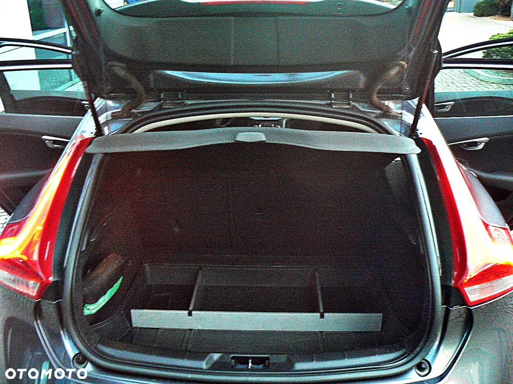 Volvo V40 CC D2 Kinetic - 22