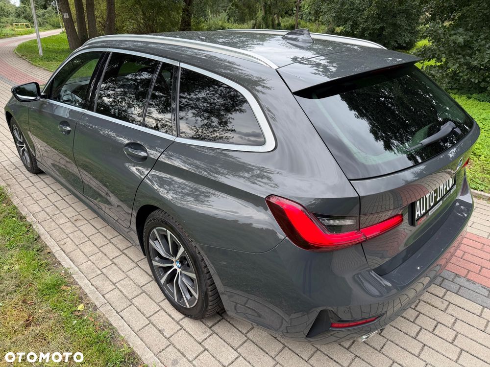 BMW Seria 3 320d Edition Luxury Line Purity - 31