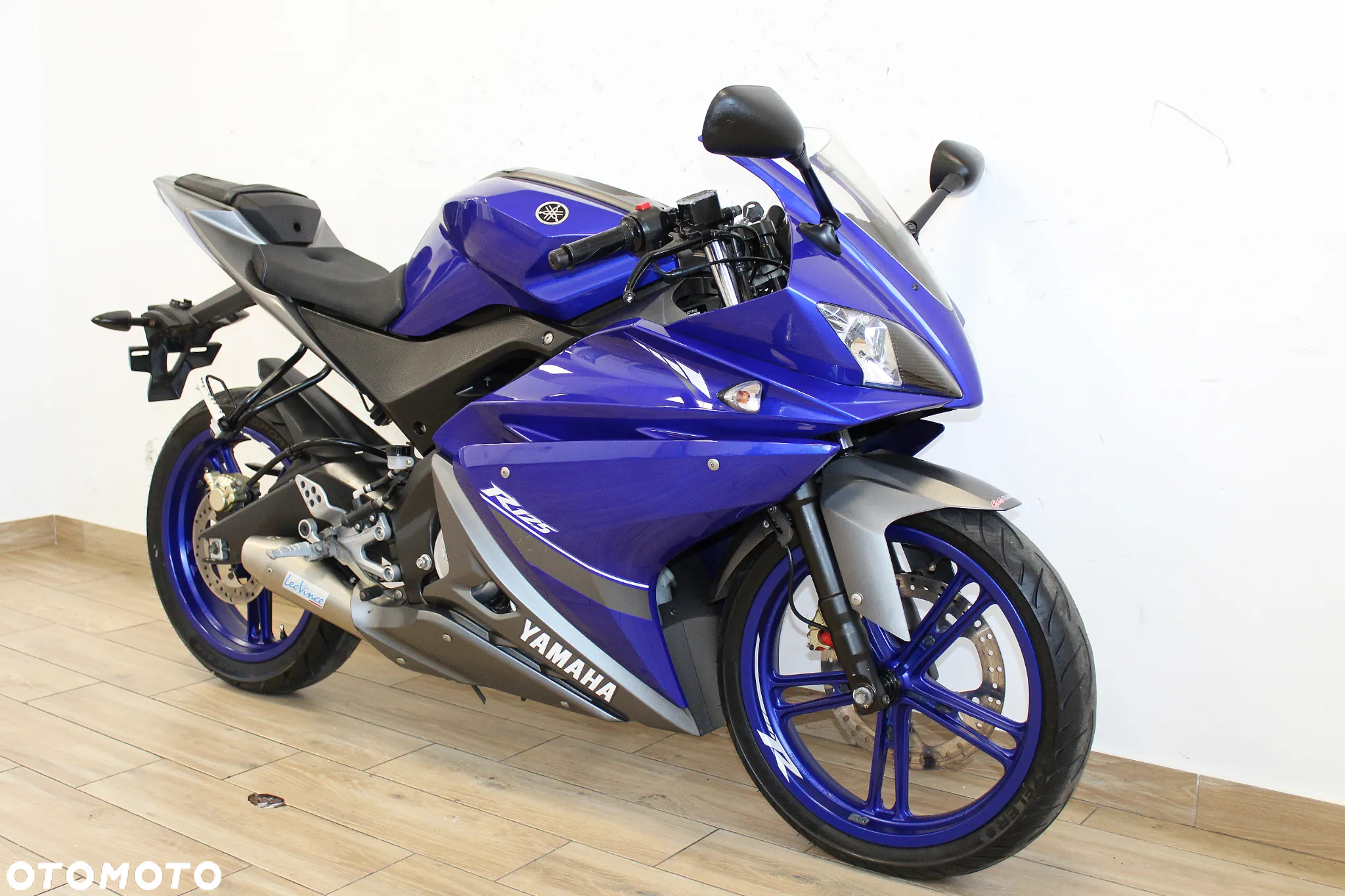 Yamaha YZF - 2