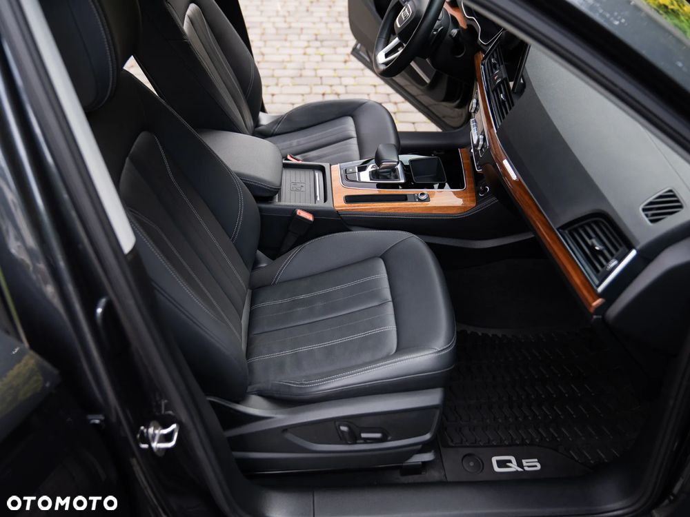 Audi Q5 45 TFSI quattro S tronic - 24