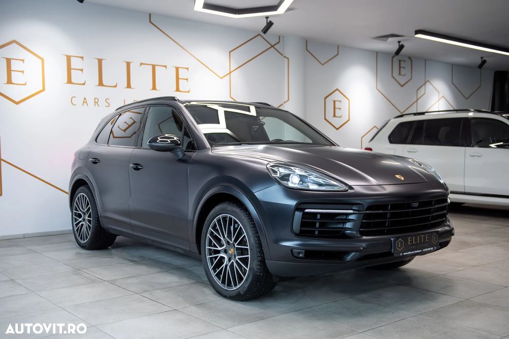 Porsche Cayenne Standard - 3