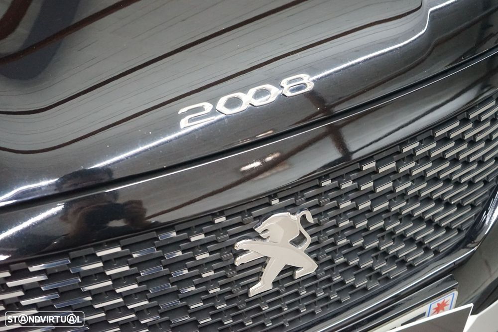 Peugeot 2008 PureTech 100 Allure - 8