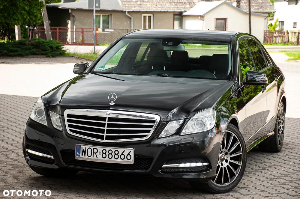 Mercedes-Benz Klasa E 220 BlueTEC 4Matic 7G-TRONIC Avantgarde - 12