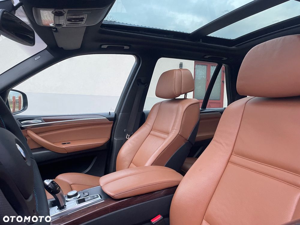 BMW X5 xDrive30d - 16