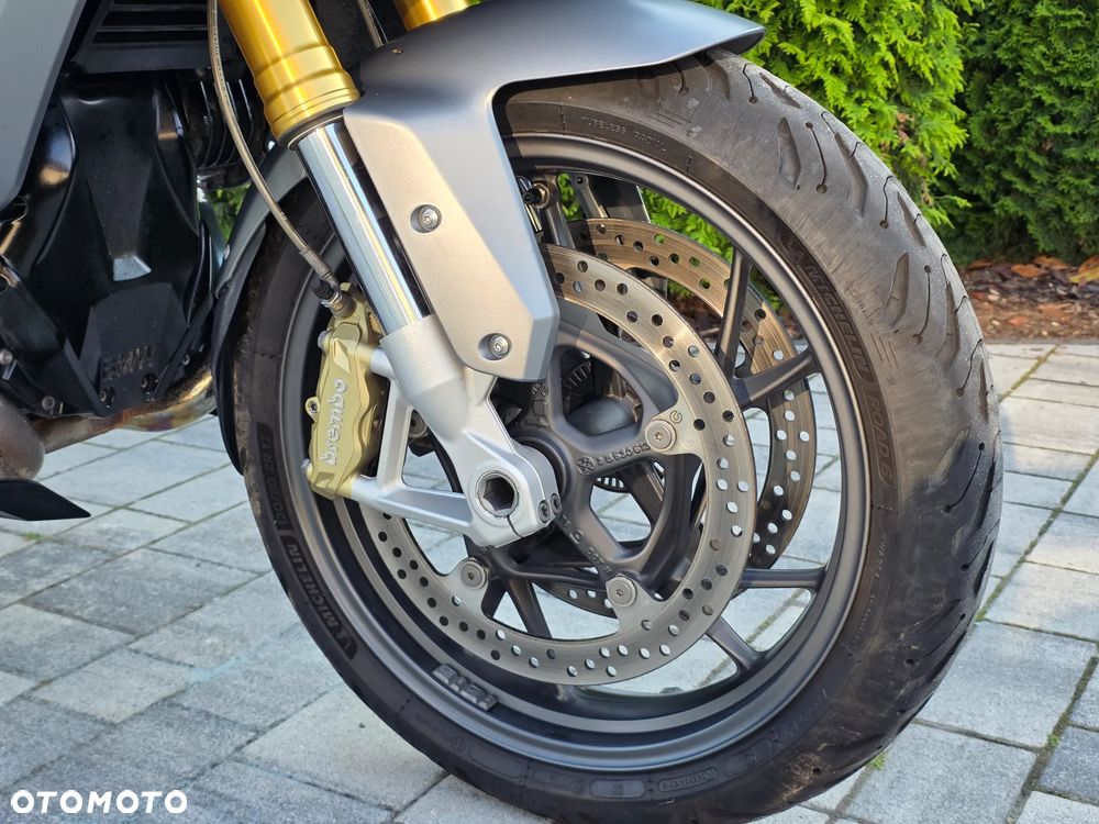 BMW R - 7