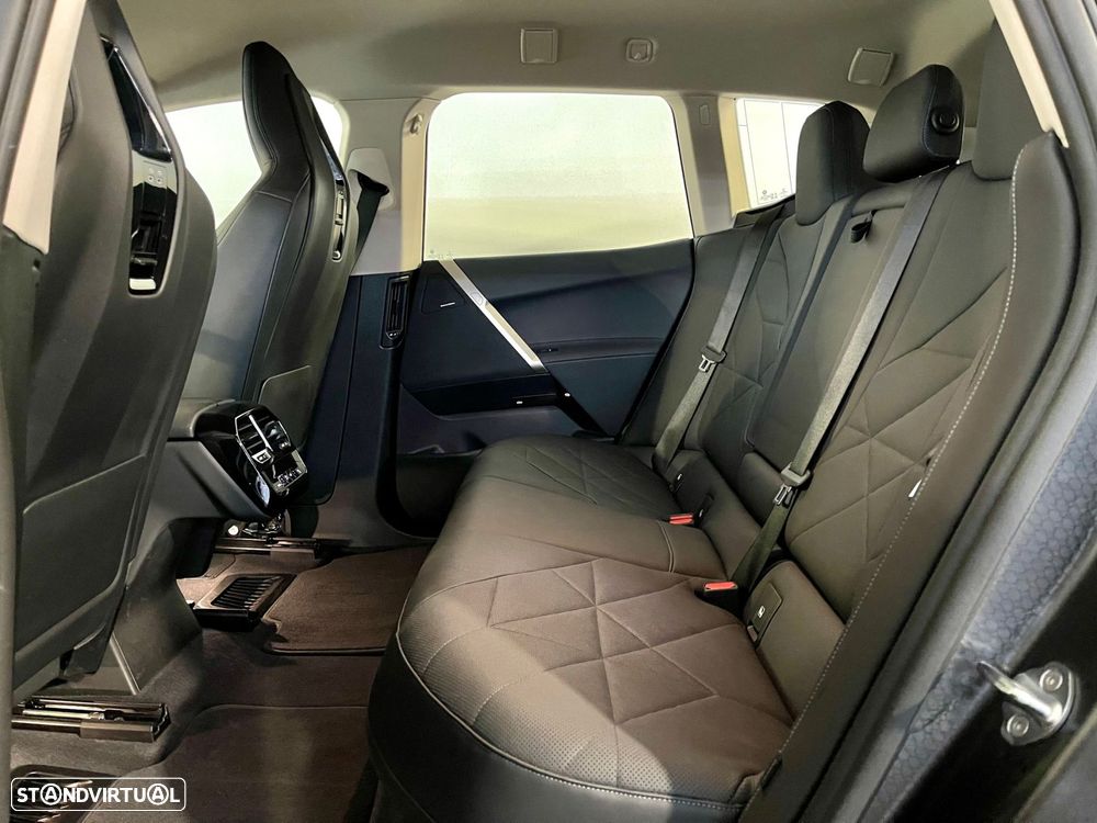 BMW iX xDrive 40 - 5