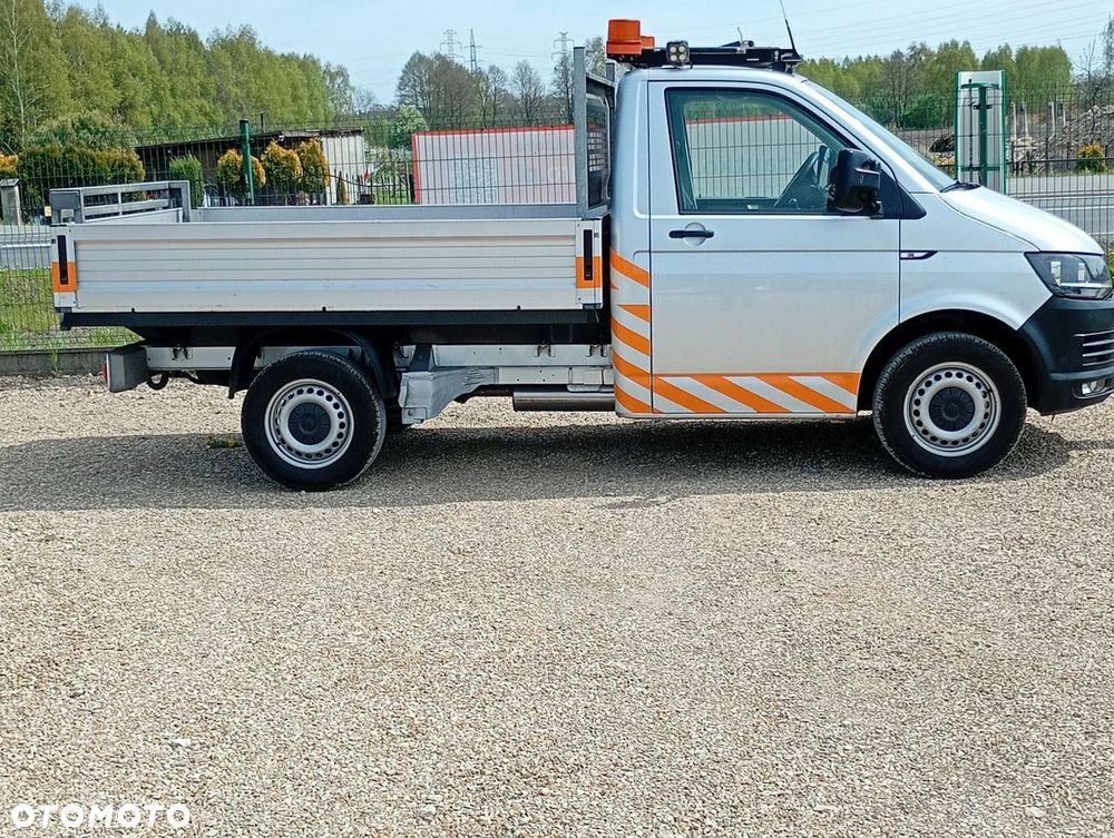 Volkswagen Transporter - 8