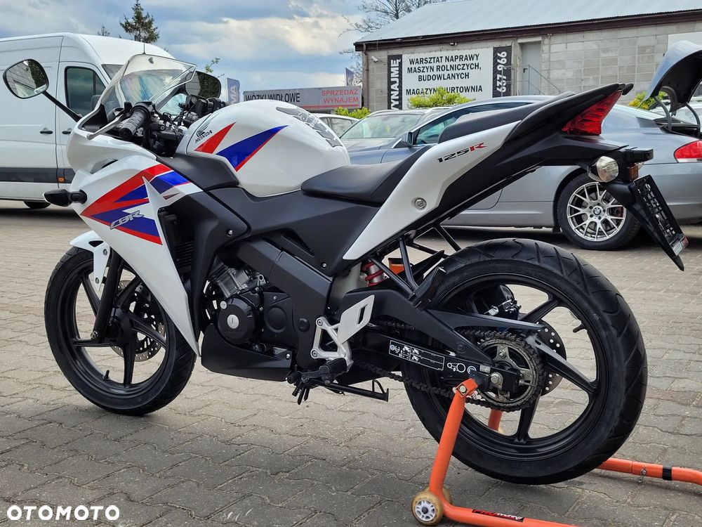 Honda CBR - 8