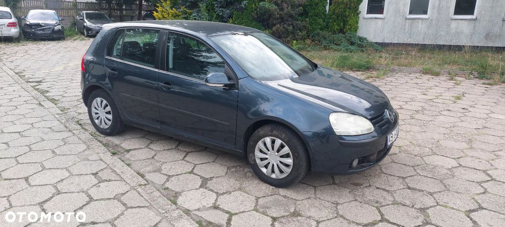 Volkswagen Golf - 4