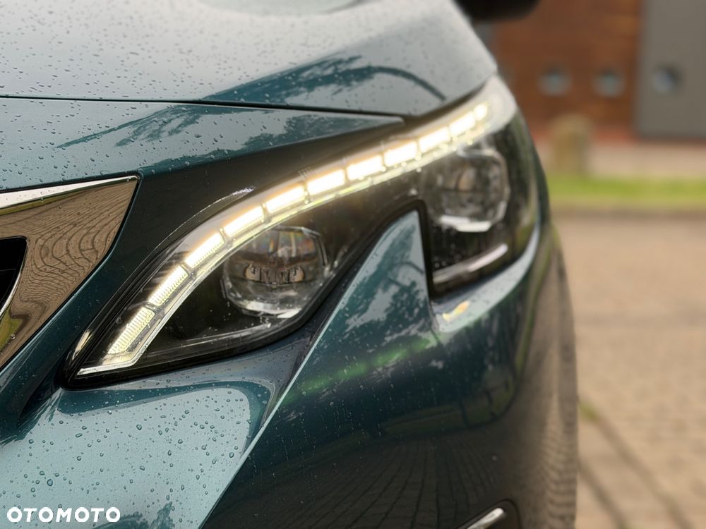 Peugeot 5008 THP 165 EAT6 Allure - 12