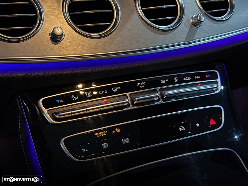 Mercedes-Benz E 300 9G-TRONIC AMG Line - 30