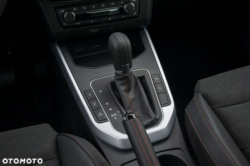 Seat Arona - 16