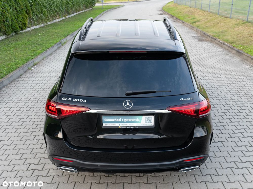 Mercedes-Benz GLE 300 d 4Matic 9G-TRONIC AMG Line - 11