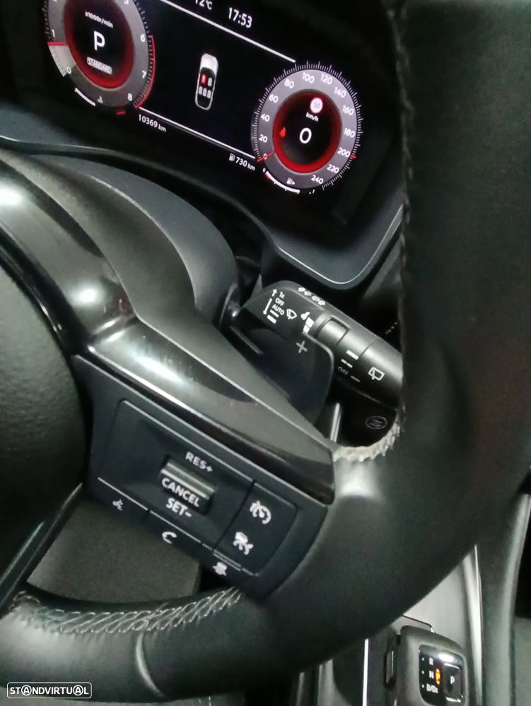 Nissan Qashqai 1.3 DIG-T N-Connecta LED+SKY Xtronic - 23