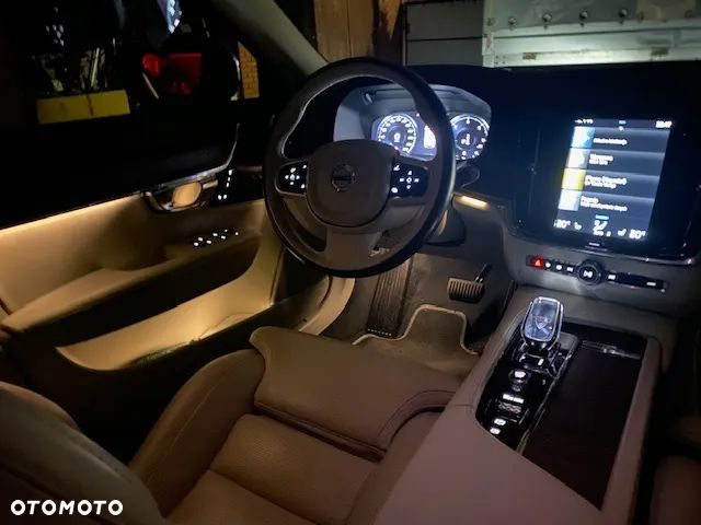 Volvo V90 - 15