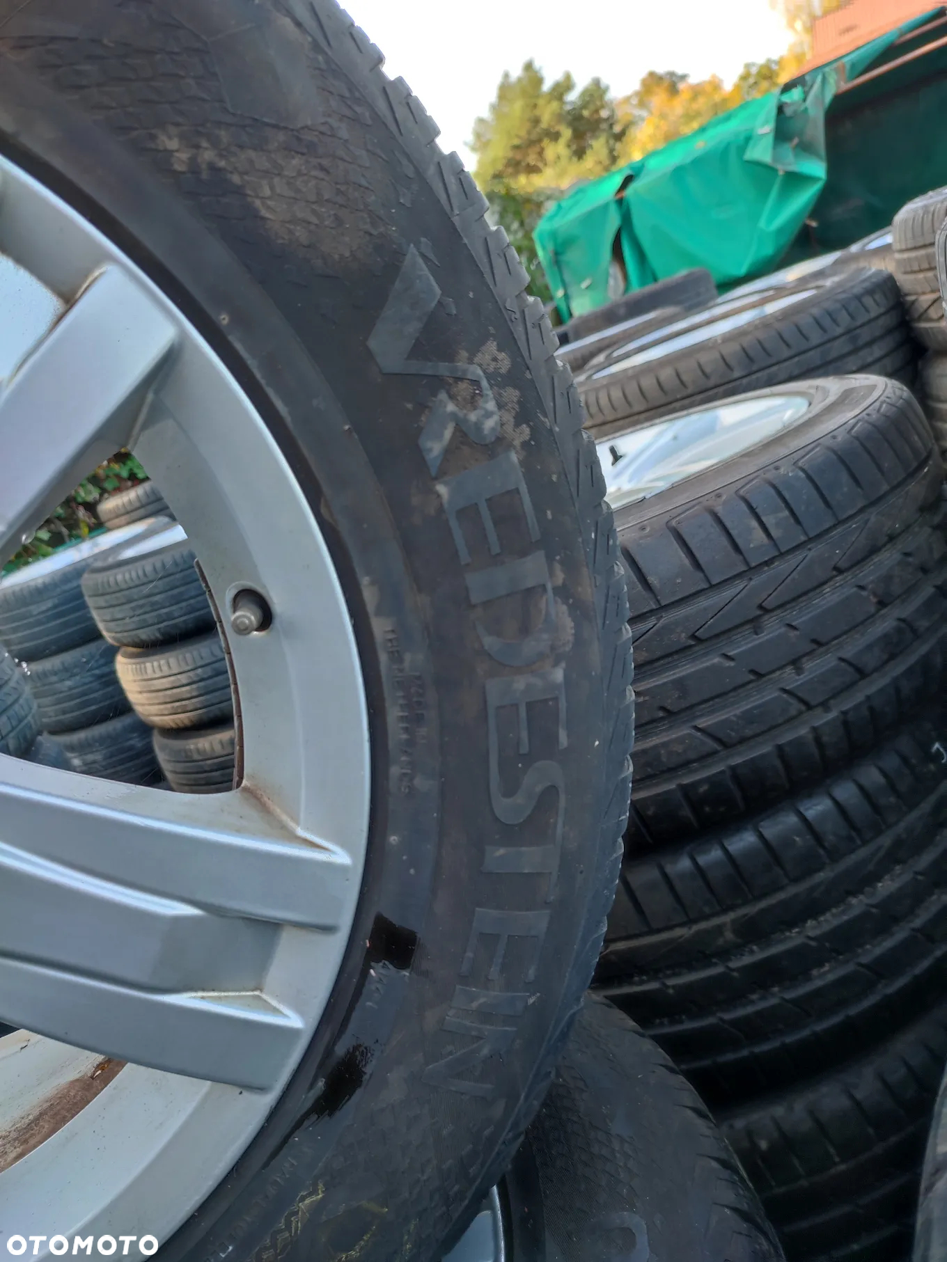Koła kompletne zimowe Mercedes A204 17 cali 235/60 R17 - 2