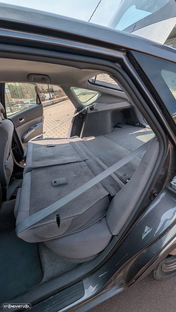 Toyota Prius 1.5 VVT-i HSD Sol - 11