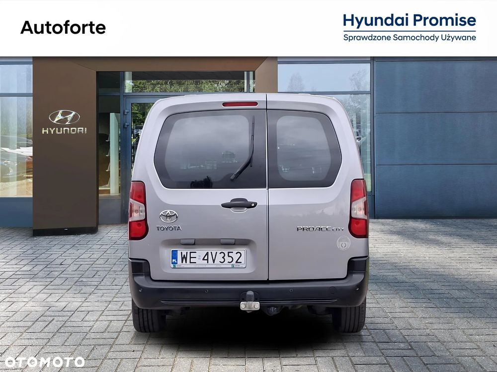 Toyota Proace City D-4D Long 2,3t Active (bryg.) - 4