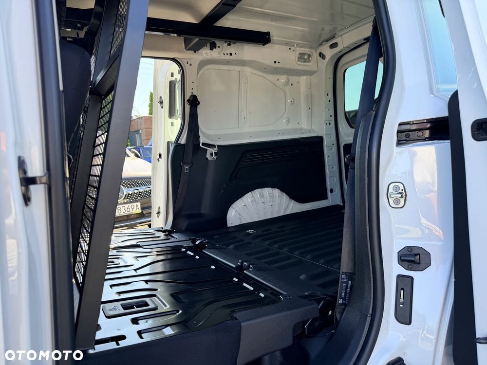 Toyota Proace City - 25