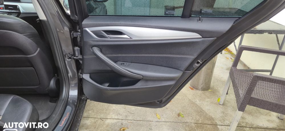 BMW Seria 5 530d Aut. Luxury Line - 19