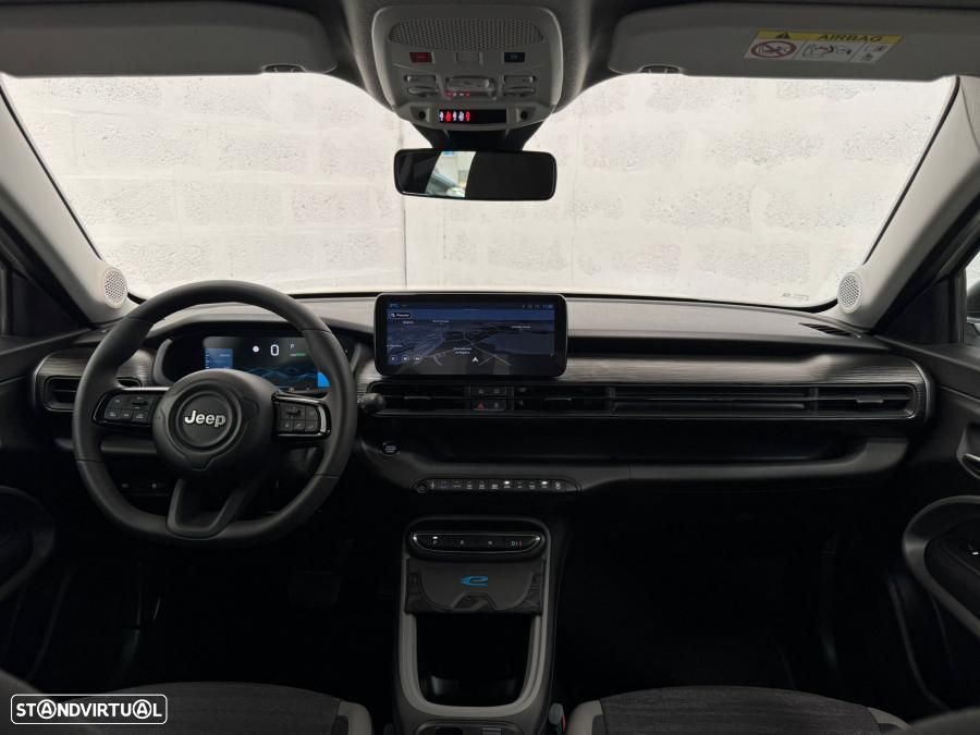Jeep Avenger 54 kWh Summit - 2
